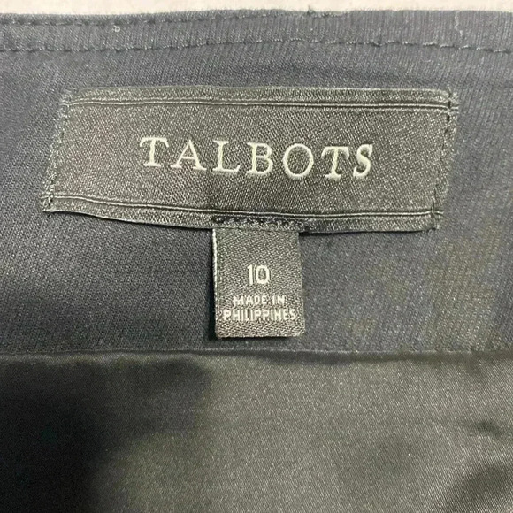 Talbots Black A-Line School Girl, Pleated MIDI Length Skirt in Size 10. - Picture 5 of 10